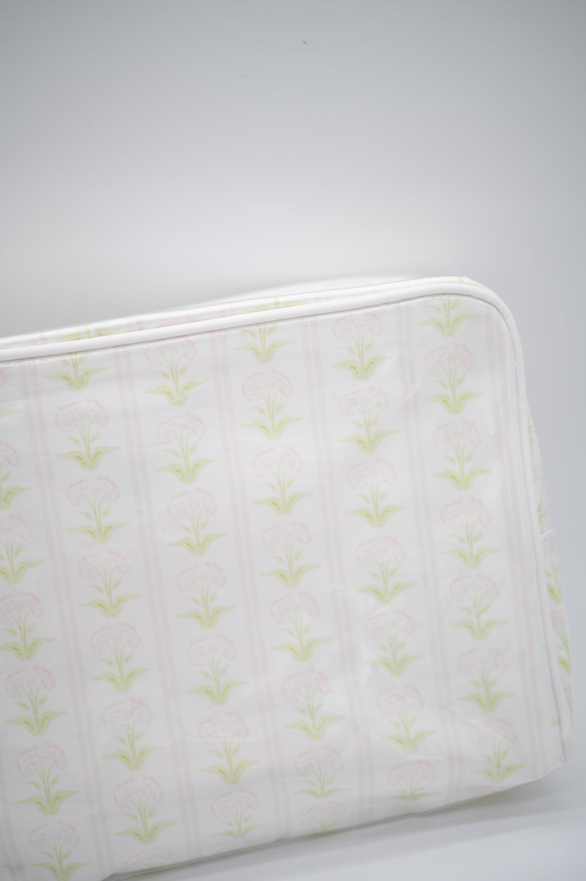 Large Wipeable Zipper Pouch