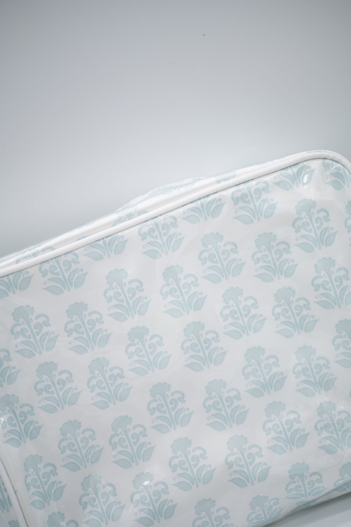 Large Wipeable Zipper Pouch