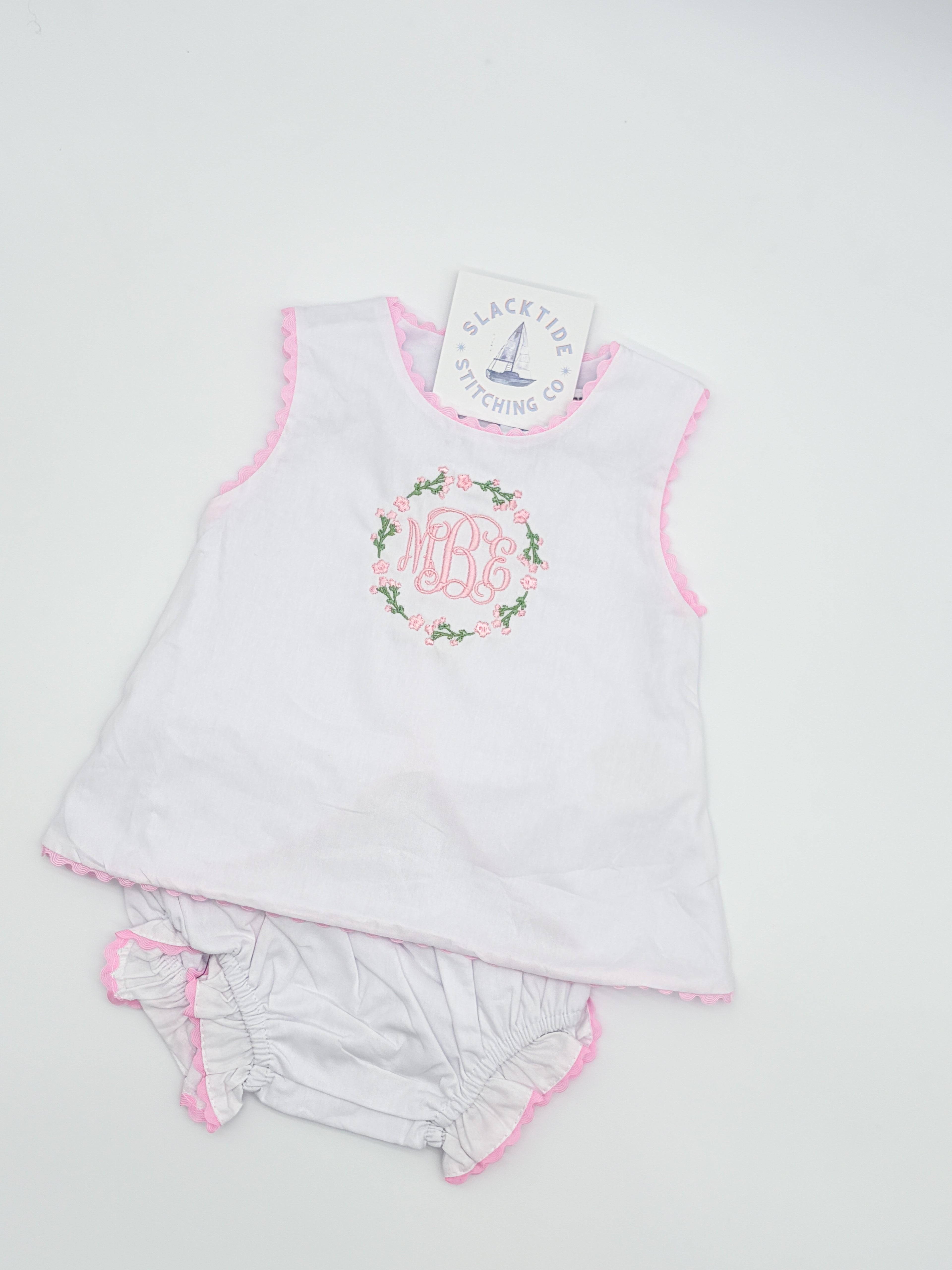 Swing-Back Diaper Set