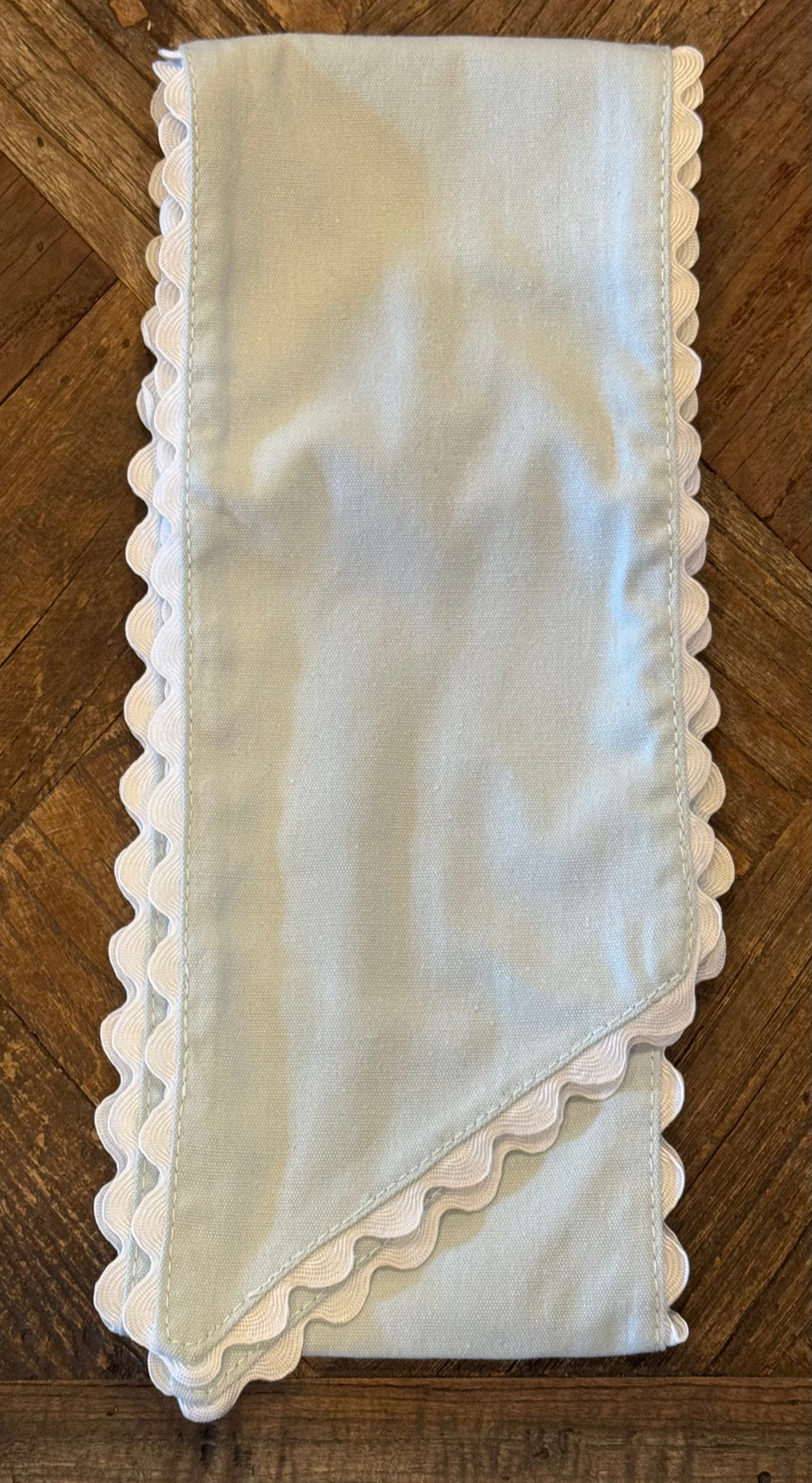Ric-Rac Wreath Sash
