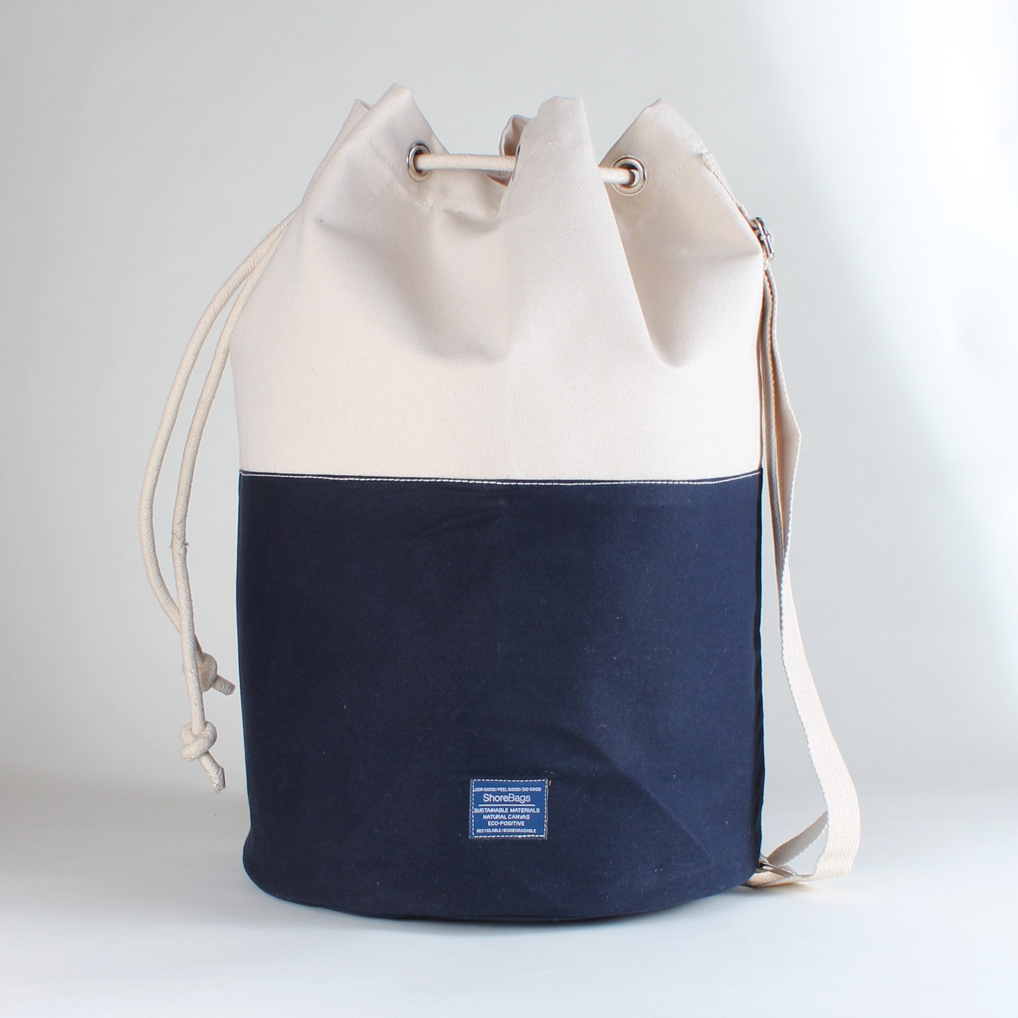 Dunes Drawstring Laundry Carrying Duffel