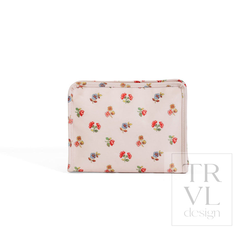 TRVL Medium Roadie - Charlotte